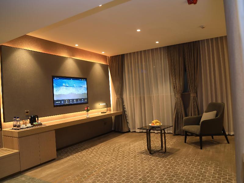Skylight In-terminal Hotel image