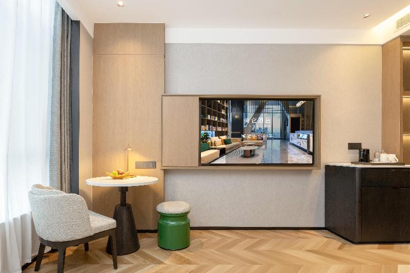 Madison Hotel Yining Ili Prefecture Government image