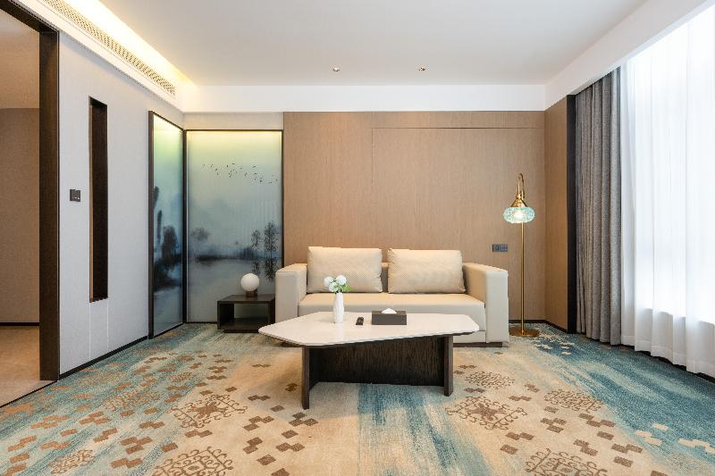 Madison Hotel Yining Ili Prefecture Government image