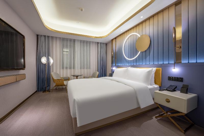 Madison Hotel Beijing Olympic Center Bird's Nest image
