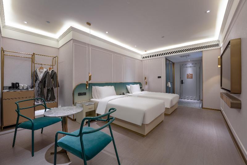 Madison Hotel Beijing Olympic Center Bird's Nest image