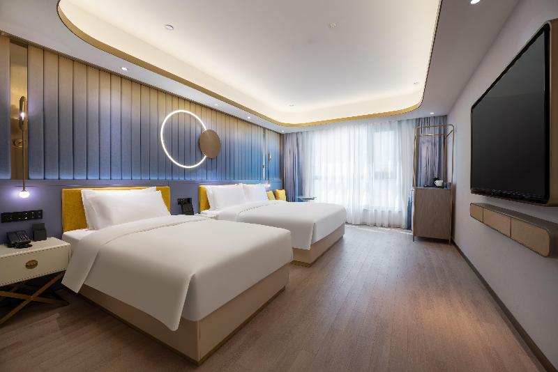 Madison Hotel Beijing Olympic Center Bird's Nest image