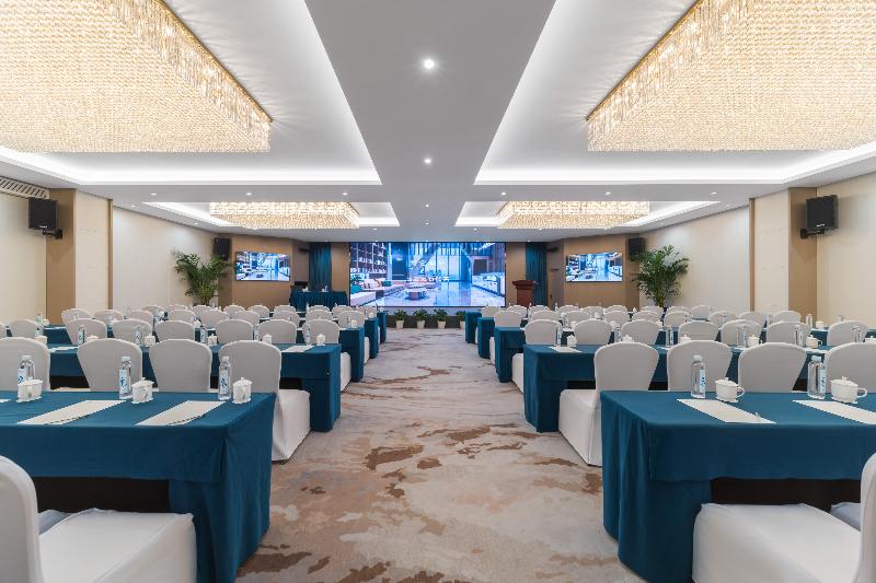 Madison Hotel Hefei USTC Port and Shipping image