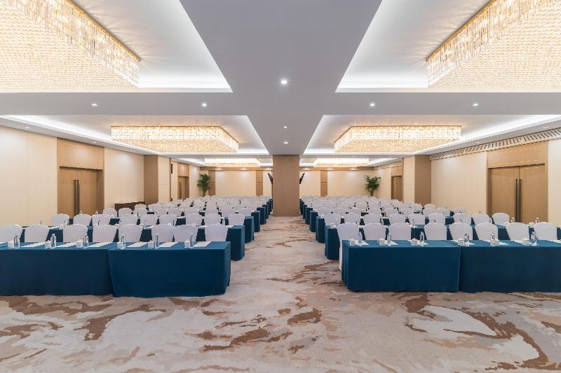 Madison Hotel Hefei USTC Port and Shipping image