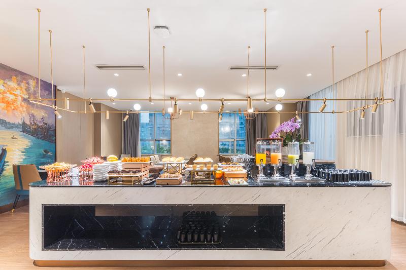 Madison Hotel Hefei USTC Port and Shipping image