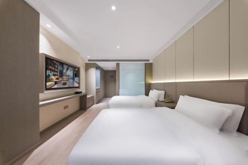 Madison Hotel Hefei USTC Port and Shipping image