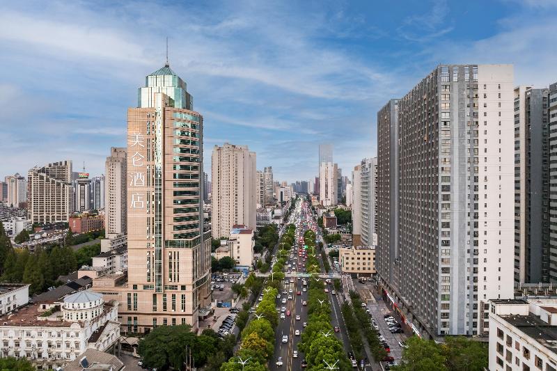 Madison Hotel Hefei USTC Port and Shipping image
