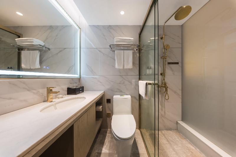 Madison Hotel Hefei USTC Port and Shipping image