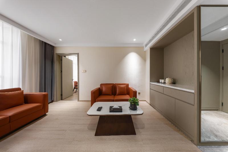 Madison Hotel Hefei USTC Port and Shipping image