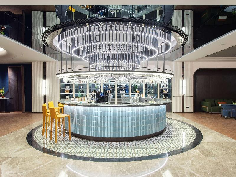 Novotel Dalian Zhongshan Square image