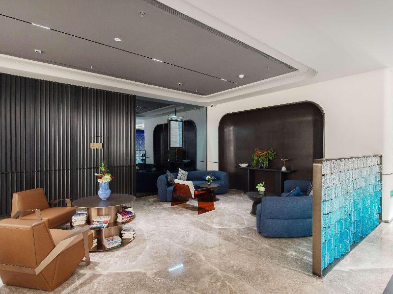 Novotel Dalian Zhongshan Square image