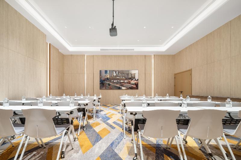 Grand Madison Hotel Suzhou Huanyu image