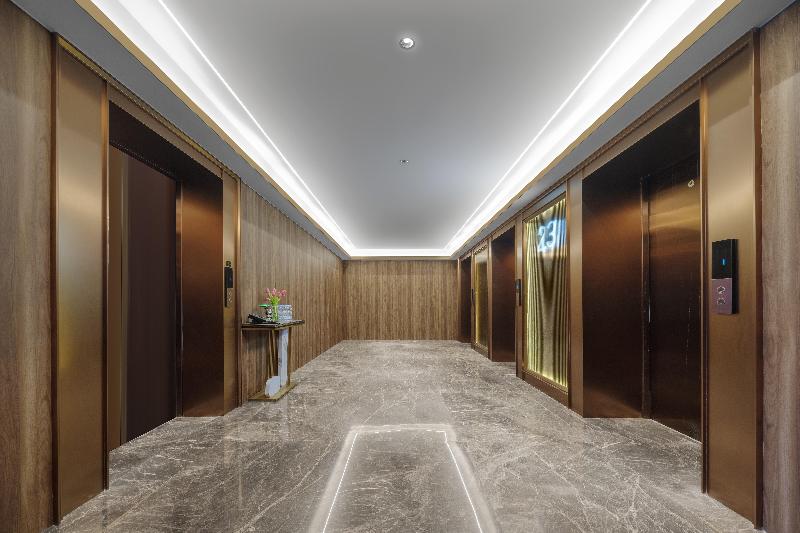 Grand Madison Hotel Suzhou Huanyu image