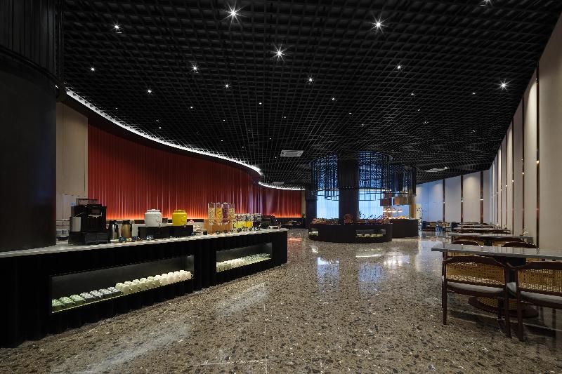 Grand Madison Hotel Suzhou Huanyu image