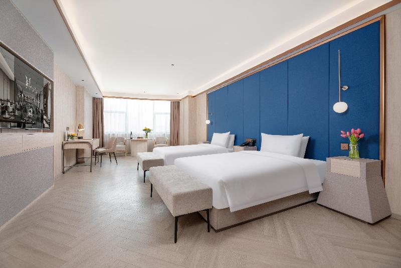 Grand Madison Hotel Suzhou Huanyu image