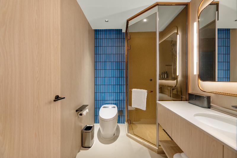Grand Madison Hotel Suzhou Huanyu image