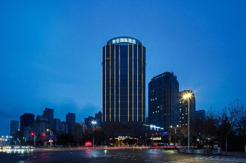 Grand Madison Hotel Suzhou Huanyu image