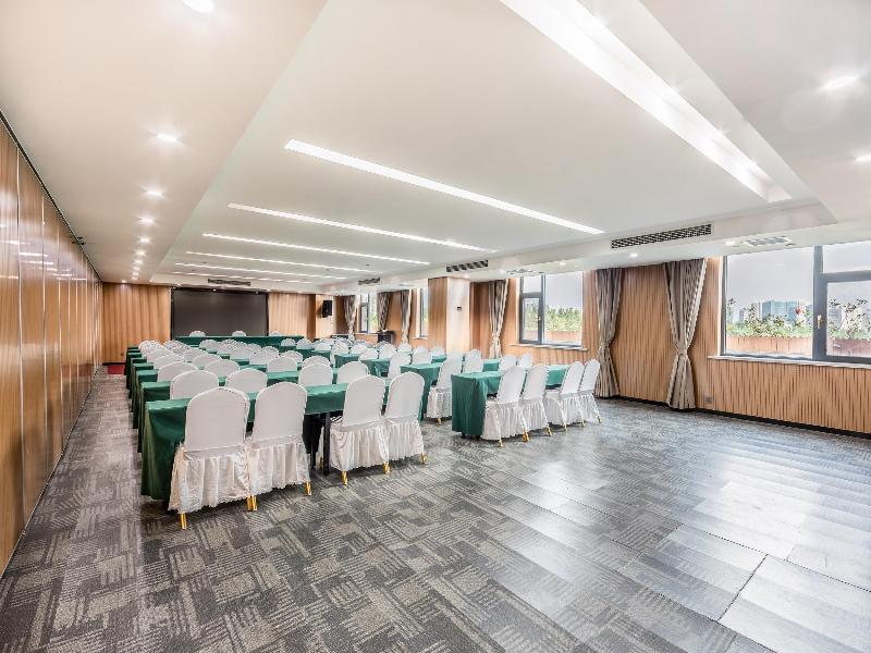 Madison Hotel Pingdingshan Government image
