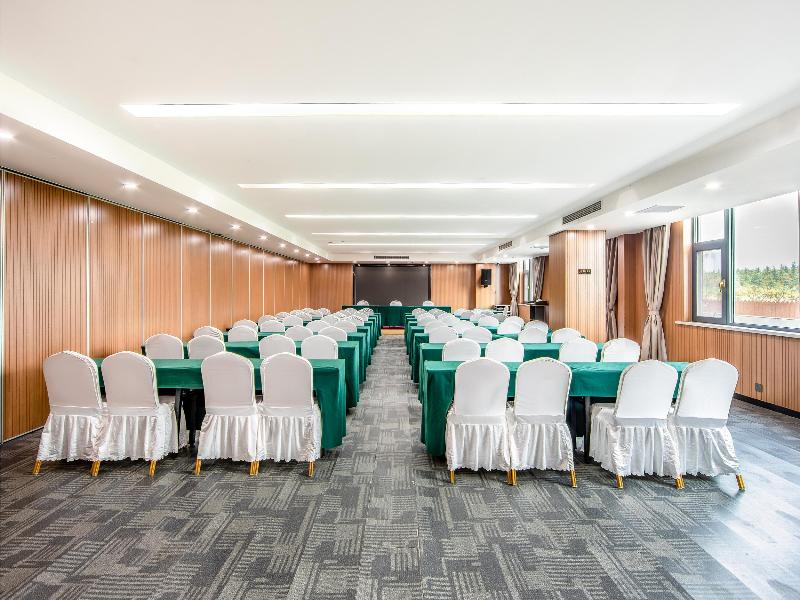 Madison Hotel Pingdingshan Government image