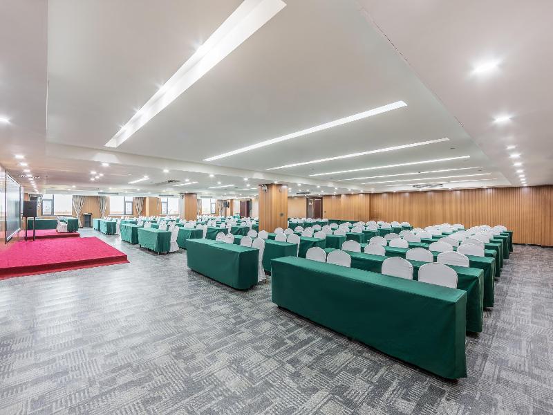 Madison Hotel Pingdingshan Government image