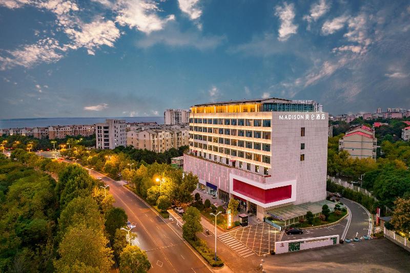 Madison Hotel Pingdingshan Government image