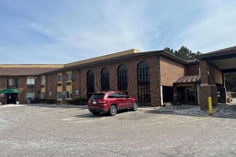 Baymont By Wyndham Flint Airport North Flint, MI - Vacationstore.net