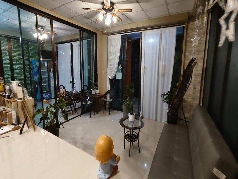 Tc House And Cafe image
