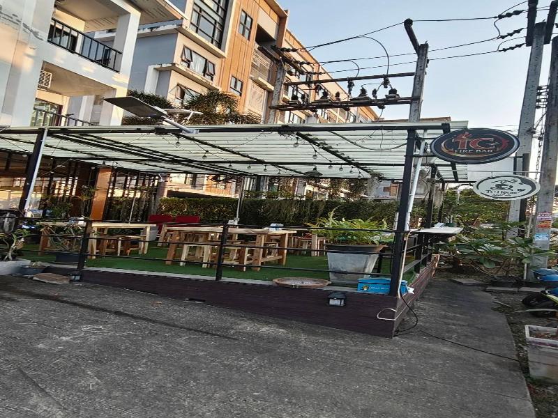 Tc House And Cafe image