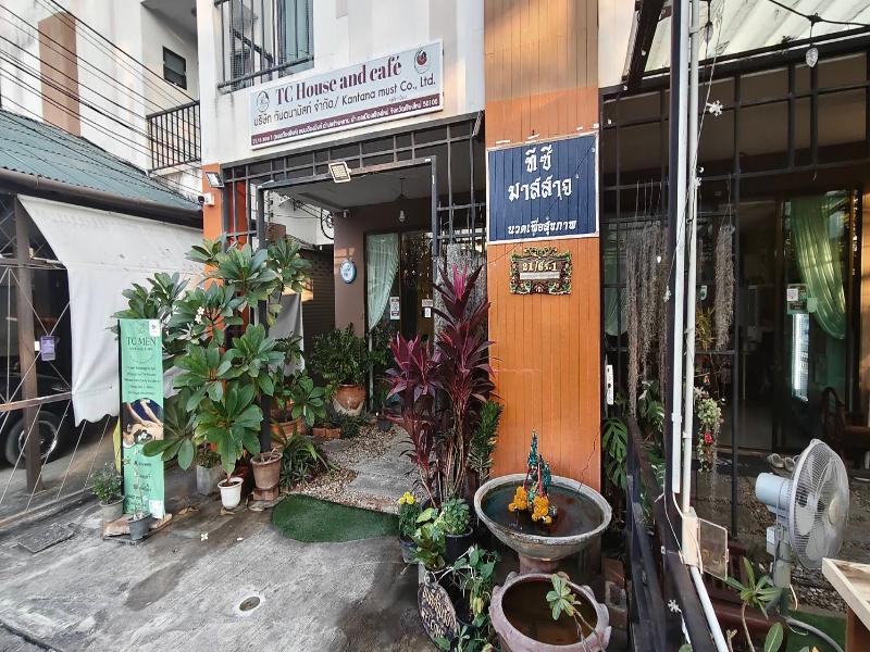 Tc House And Cafe image