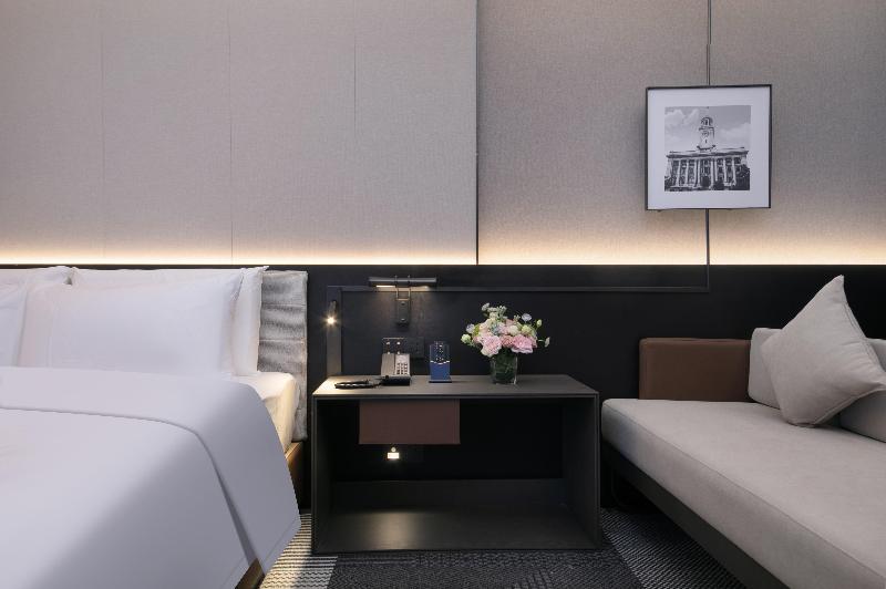 Madison Hotel Wuhan Jianghan Road Pedestrian st image
