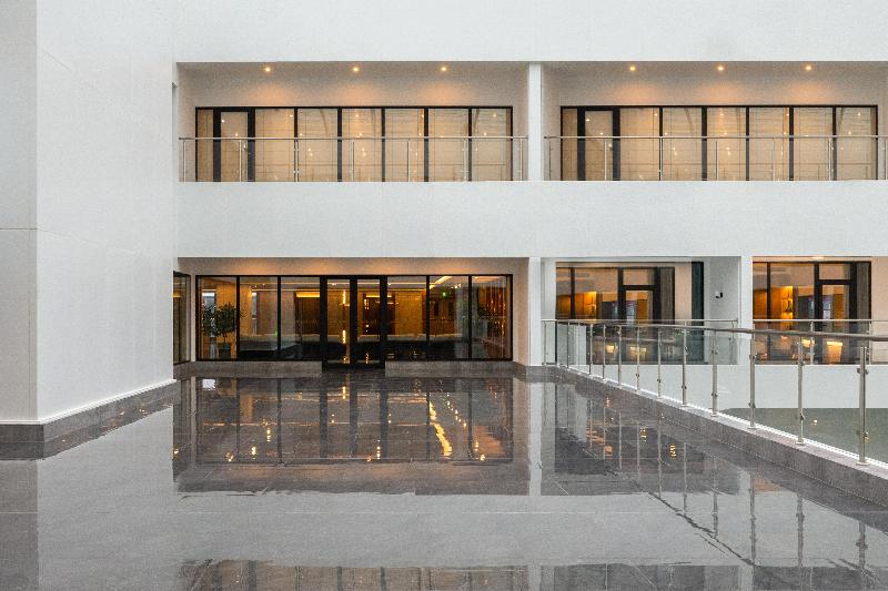 Madison Hotel Binzhou Bincheng Wanda Plaza image