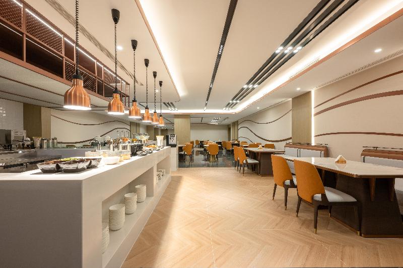 Madison Hotel Binzhou Bincheng Wanda Plaza image