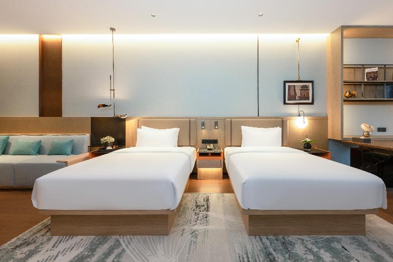 Madison Hotel Binzhou Bincheng Wanda Plaza image
