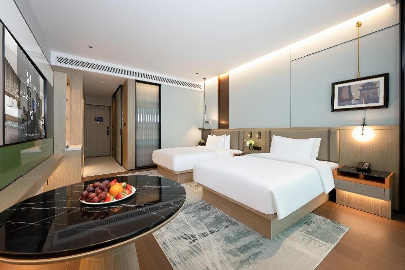 Madison Hotel Binzhou Bincheng Wanda Plaza image