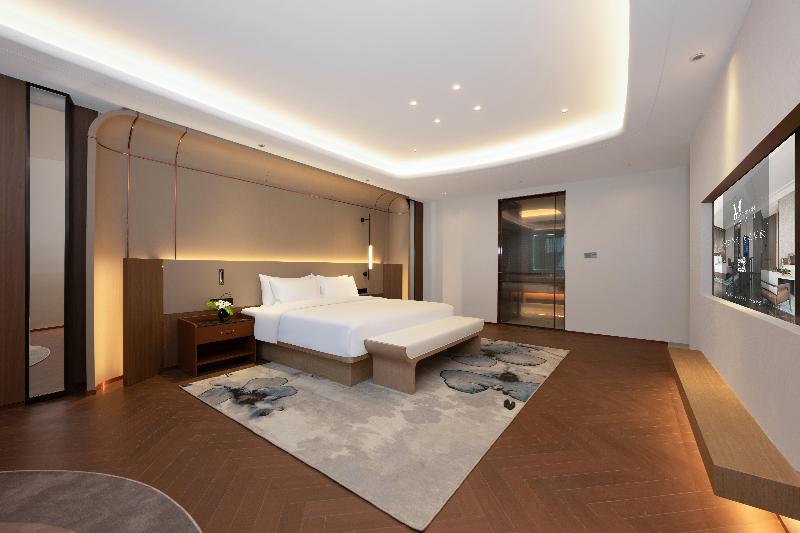 Madison Hotel Binzhou Bincheng Wanda Plaza image