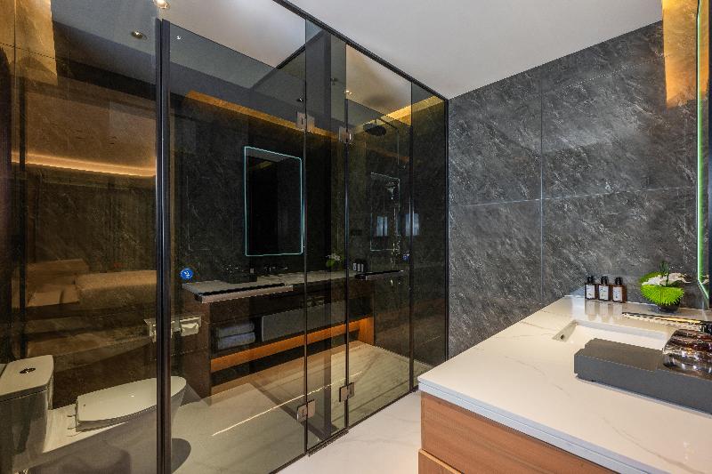 Madison Hotel Binzhou Bincheng Wanda Plaza image