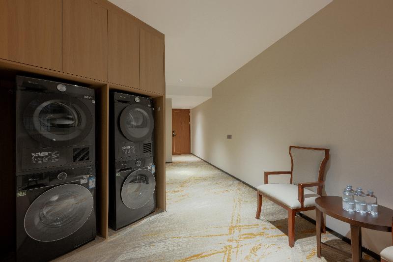 Grand Madison Hotel Jining Yongrun image