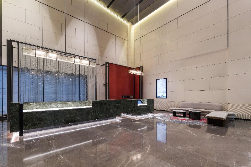 Grand Madison Hotel Xiangyang Hexin Outlets image