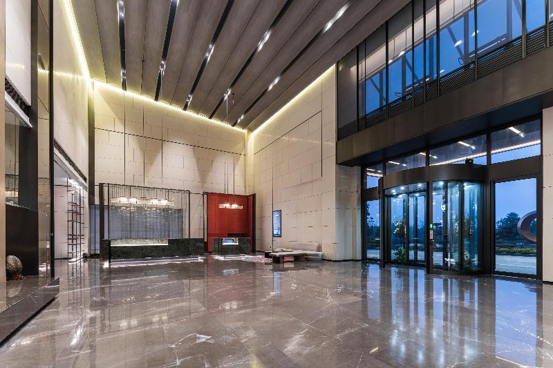 Grand Madison Hotel Xiangyang Hexin Outlets image