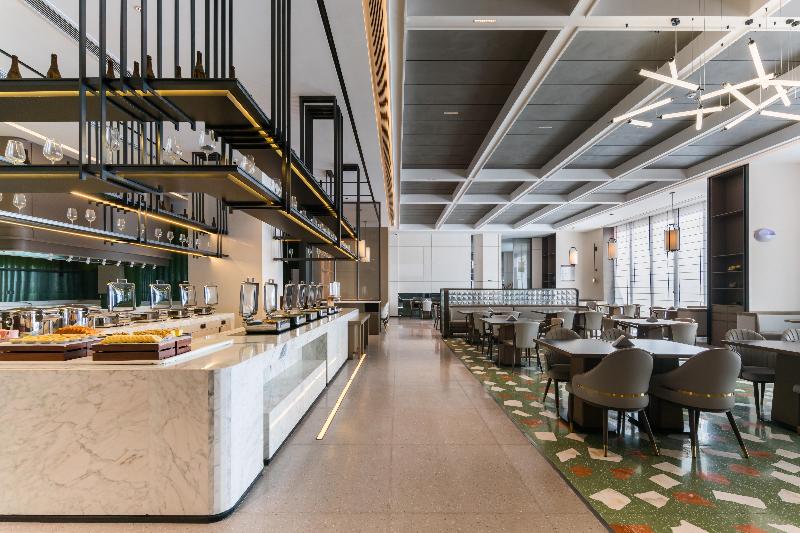 Grand Madison Hotel Xiangyang Hexin Outlets image