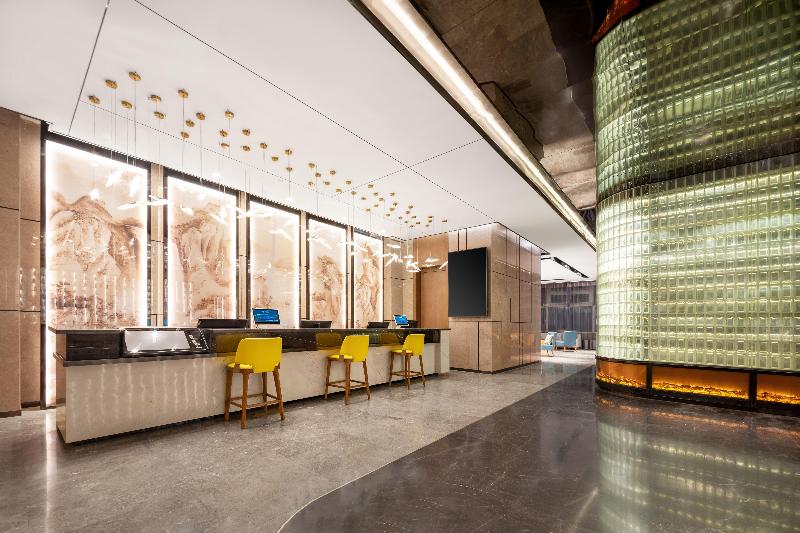 Madison Hotel Xining Hailu New District image