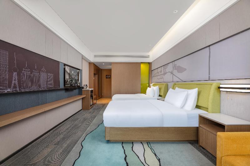Madison Hotel Xining Hailu New District image