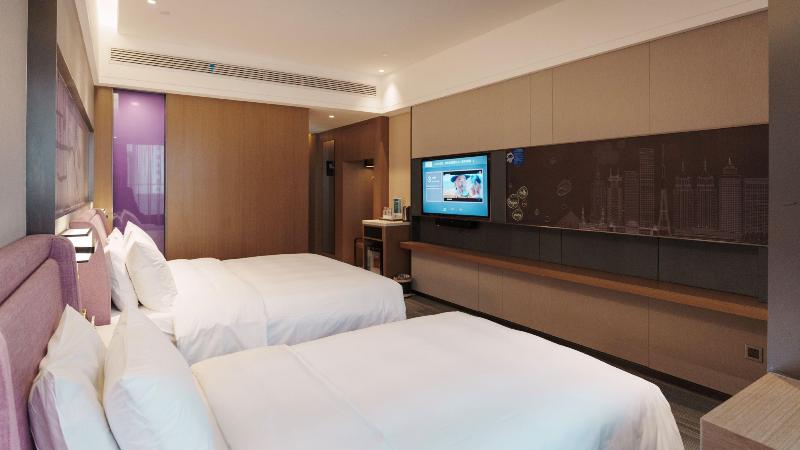 Madison Hotel Xining Hailu New District image