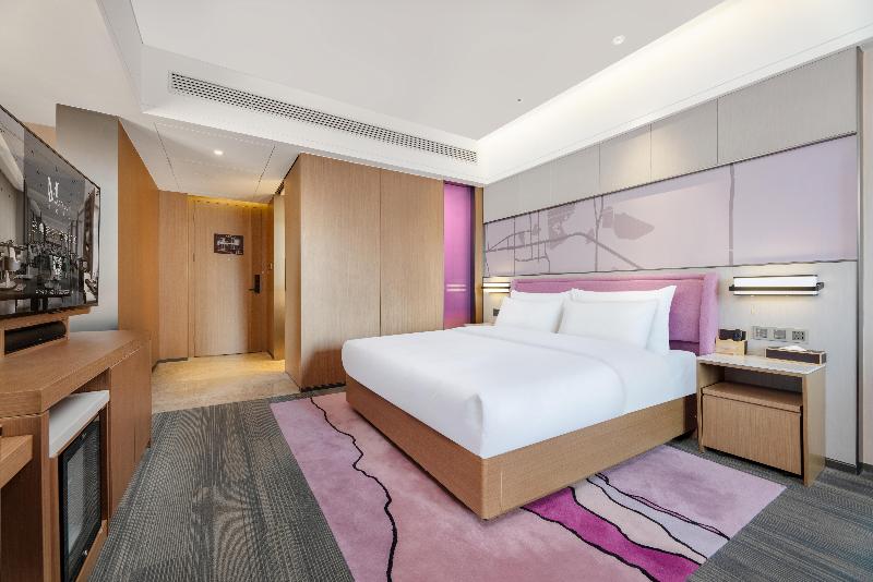 Madison Hotel Xining Hailu New District image