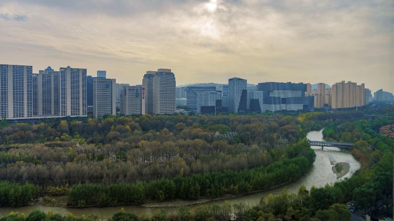 Madison Hotel Xining Hailu New District image