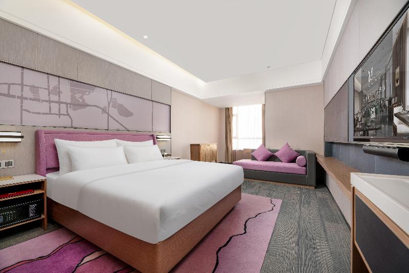 Madison Hotel Xining Hailu New District image