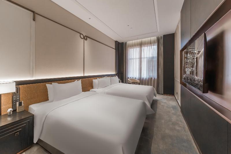 Madison Hotel Yinchuan Xinhua Gulou Tongfu image