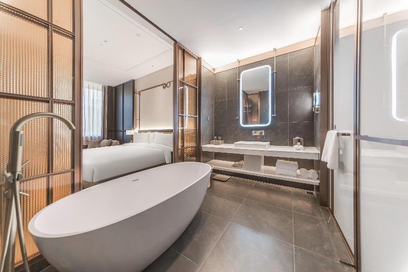 Madison Hotel Yinchuan Xinhua Gulou Tongfu image