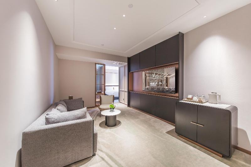 Madison Hotel Yinchuan Xinhua Gulou Tongfu image
