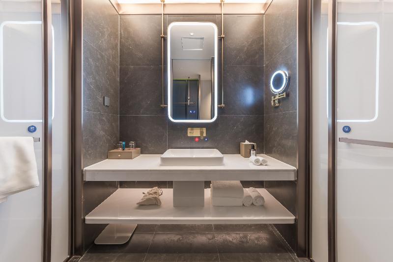 Madison Hotel Yinchuan Xinhua Gulou Tongfu image